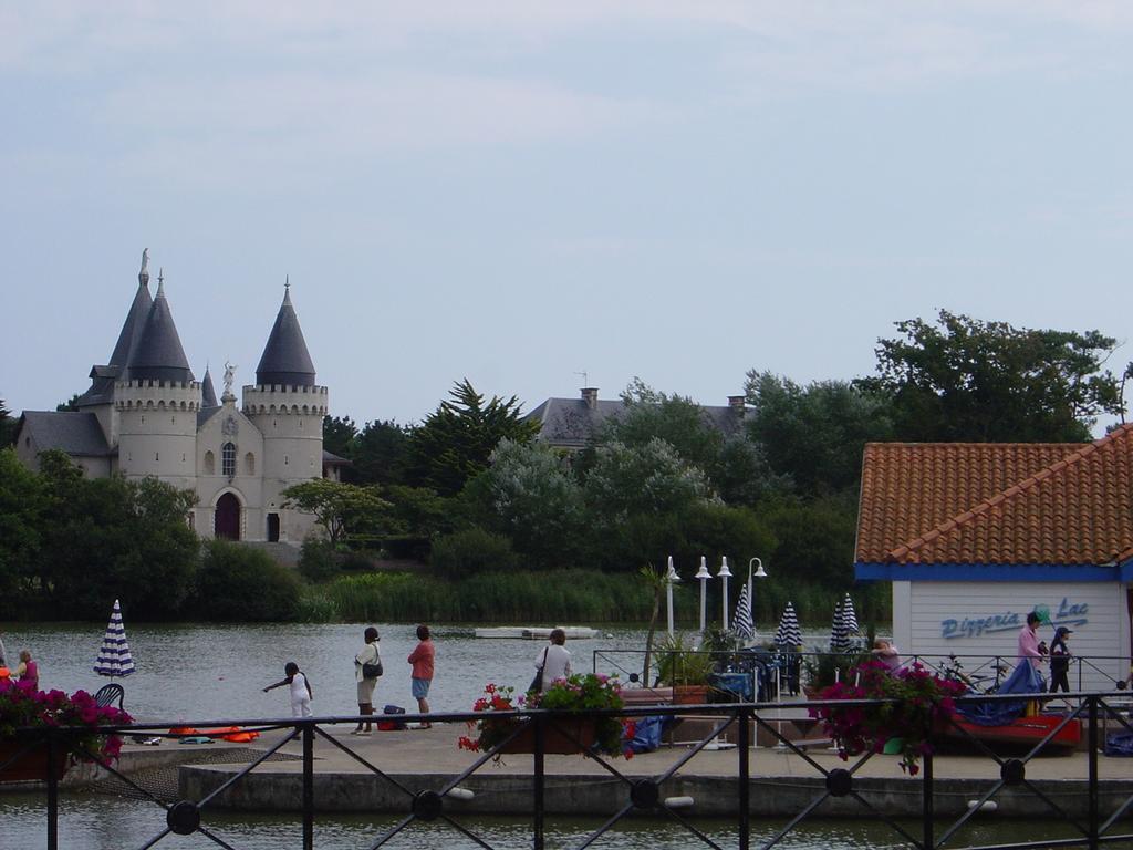 Talmont-Saint-Hilaire 3 Bedrooms Holiday Home Golf Resort Port-Bourgenay חדר תמונה