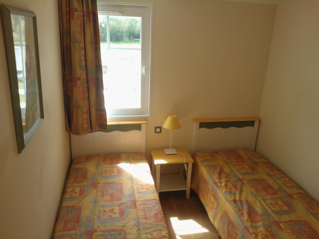 Talmont-Saint-Hilaire 3 Bedrooms Holiday Home Golf Resort Port-Bourgenay חדר תמונה